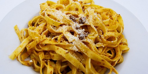 Tagliatelle al ragù bianco di Capriolo